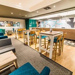 Hotel Leeds By Ihg, Brighouse